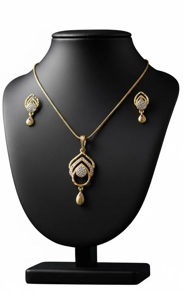 Gold_Majestic_Teardrop_Filigree_Set_For_Women